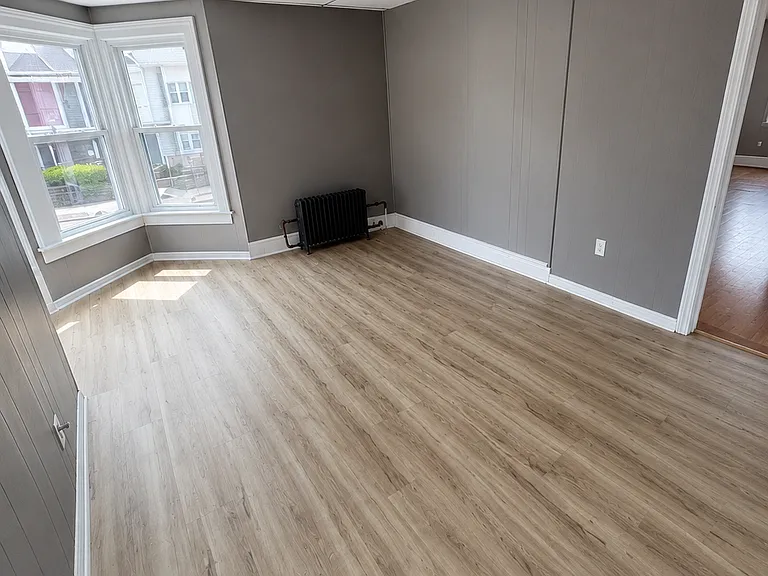 305 Jackson St #2 — Photo 10