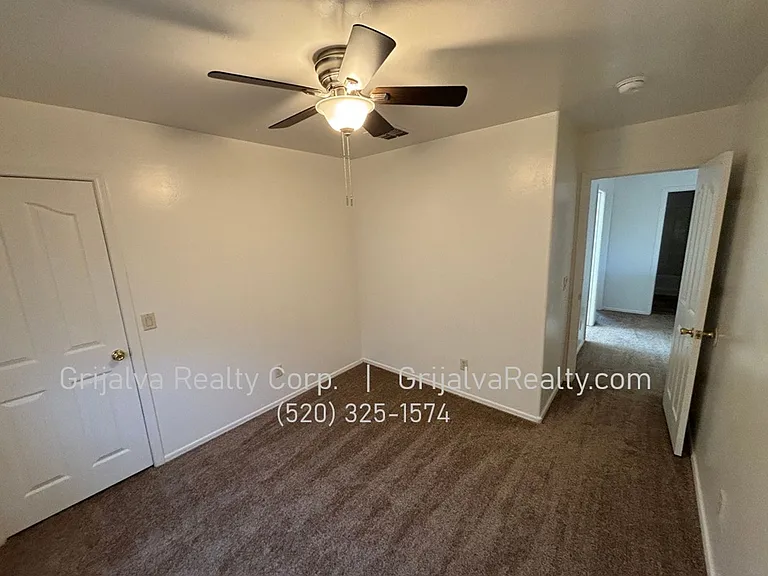 770 W Firehawk Dr — Photo 12
