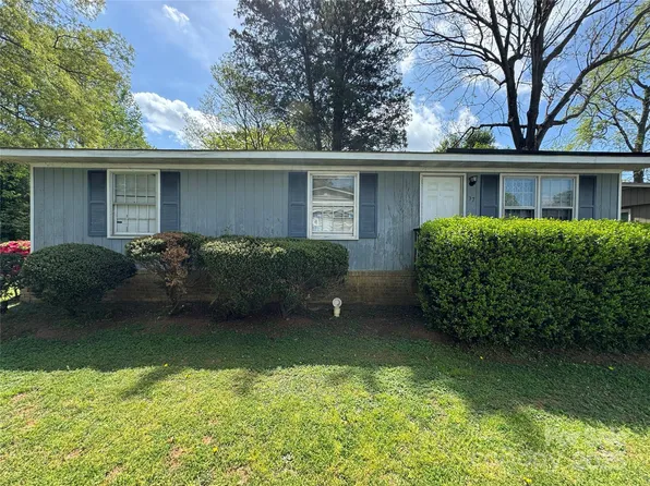 37 Cedarvilla Dr, Rock Hill, SC 29730