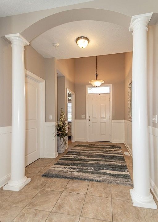 433 Creekside Dr, Mayfield Hts, OH 44143 Zillow