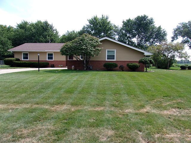 1st image of 3312 Caroline Dr