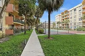 9360 Fontainebleau Blvd #212 — Photo 27