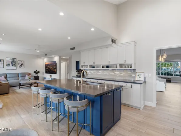 9055 E RIVIERA Drive, Scottsdale, AZ 85260