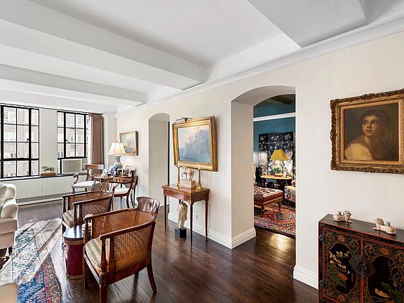 5th image of 340 W 57th St APT 5I