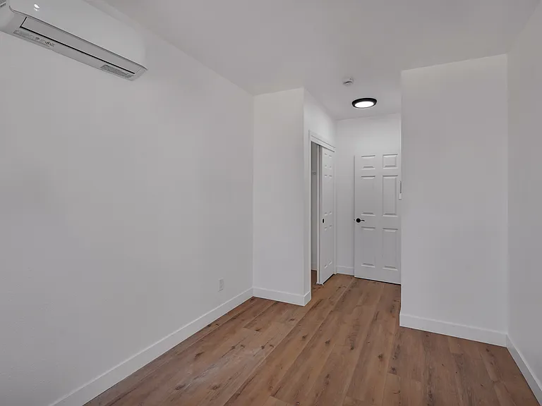25752 Ellis St #C — Photo 17