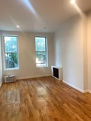 Rented by Winzone Realty Inc