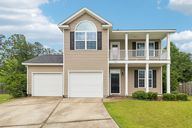 Birchfield Dr-2905-001.jpg