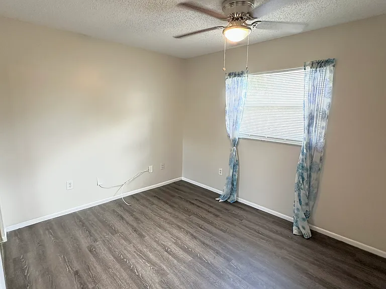 2169 Alicia Dr #A — Photo 26