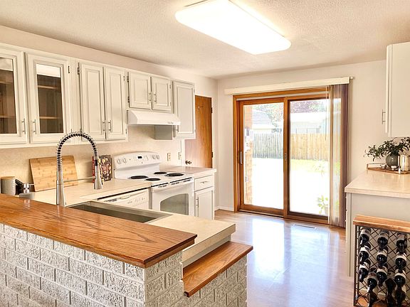 5th image of 4668 Richardson Dr