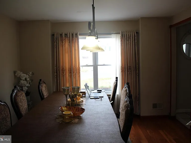 219 Meadow Dr — Photo 27