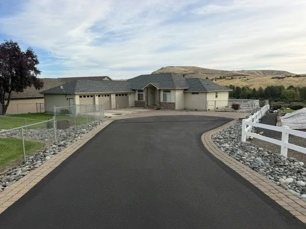 1430 Collier Dr, Clarkston, WA 99403