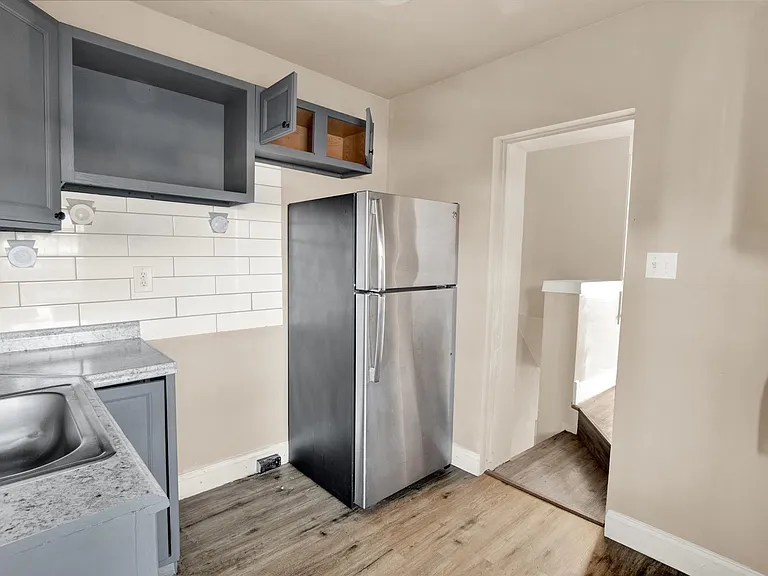 531 Chestnut St #3 — Photo 2