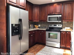 3922 214th St SW, Mountlake Terrace, WA 98043