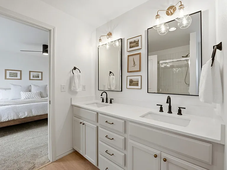 409 Noquet Ct — Photo 27