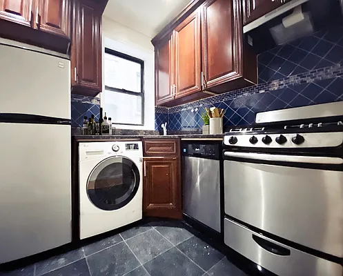 Rented by Vector New York, LLC | media 4