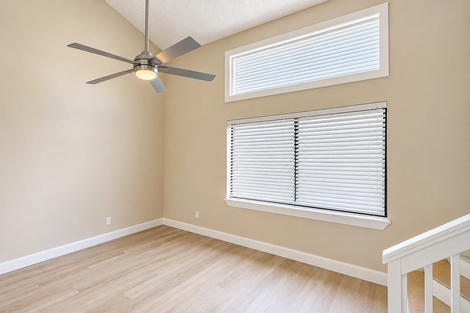 2 bed, 1200 sqft, $1,995 — Photo 2