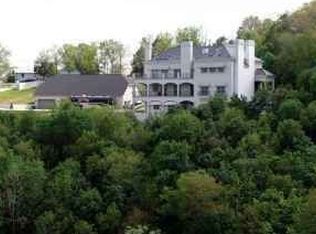 26 Old Still Rd, Kimberling City, MO 65686