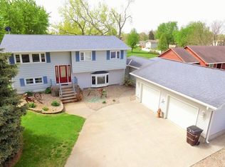 458 SE 39th Ave, Columbus, NE 68601