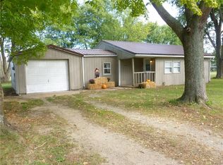 8132 Tarbutton Rd, South Vienna, OH 45369