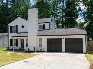 6186 Hyde Park Ln, Lithonia, GA 30058