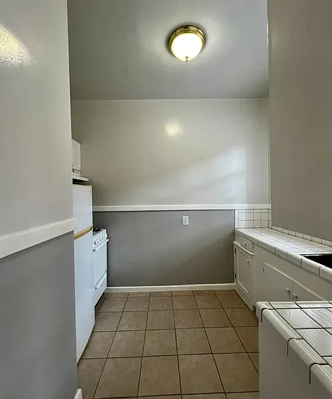 895 Sutter St — Photo 7