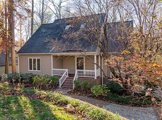 1611 Foxhollow Rd, Greensboro, NC 27410