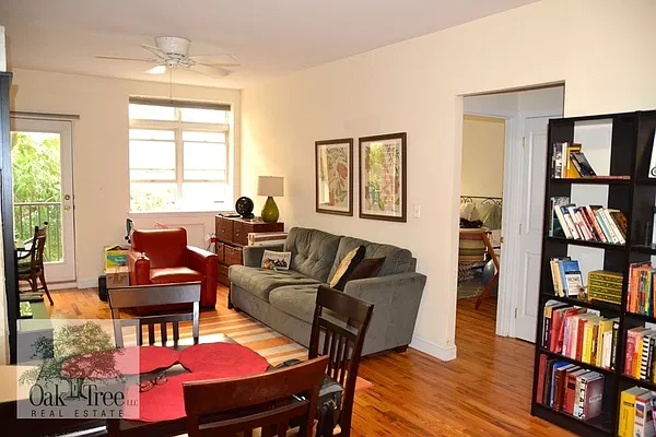 Rented by Oak Tree LLC | media 11