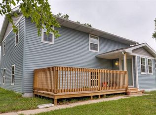 2726 Cleveland Ave, Des Moines, IA 50317