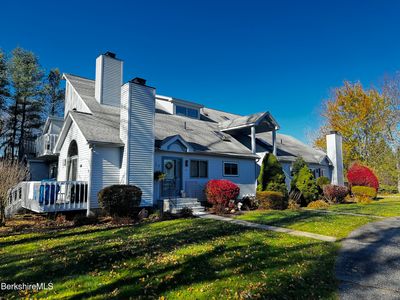 Pondview Dr #3H, Pittsfield, MA, 01201