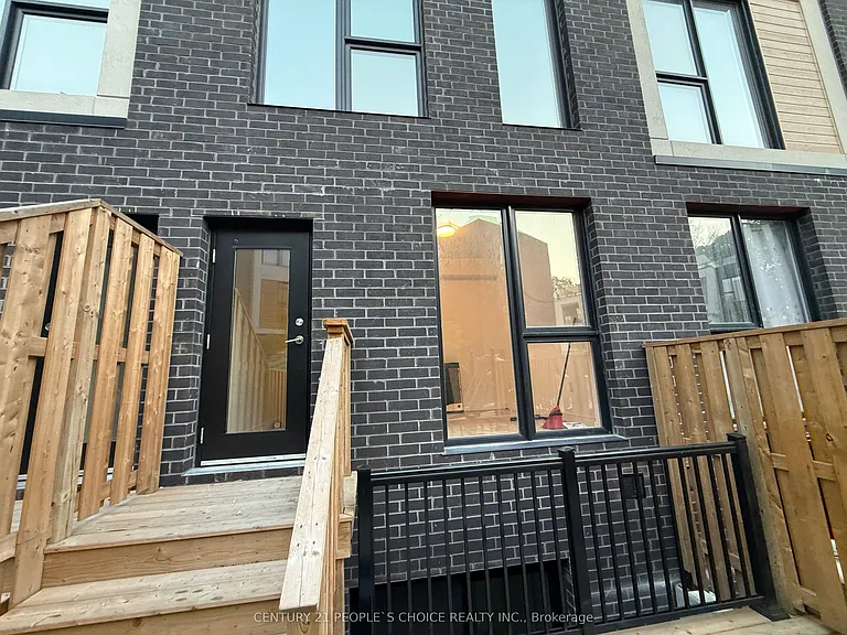 180 Clonmore Dr S #8 — Photo 11