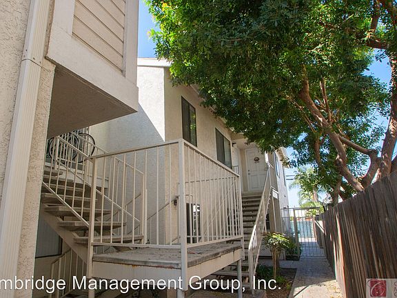 3rd image of 4214 34th St