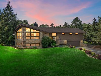 1852 Greenview St, Valparaiso, IN, 46383