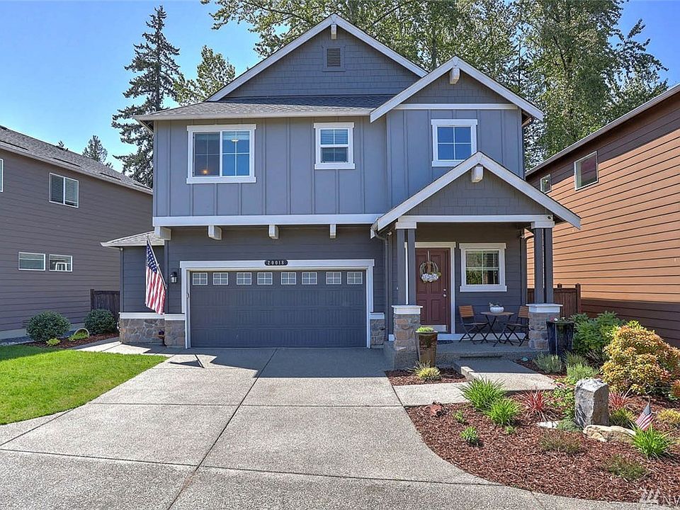1st image of 20018 5th Ave W