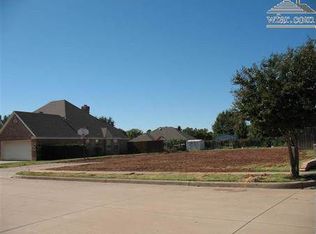 3010 Whitehall Ln, Wichita Falls, TX 76309