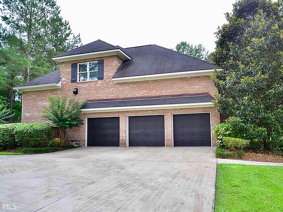 4th image of 1215 Plantation Cir