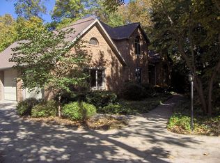 108 Flory Ln, Archbold, OH 43502