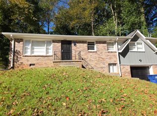 4413 Lovridge Dr SW, Atlanta, GA 30331