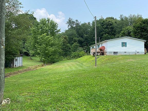 3rd image of 8417 Troutdale Hwy
