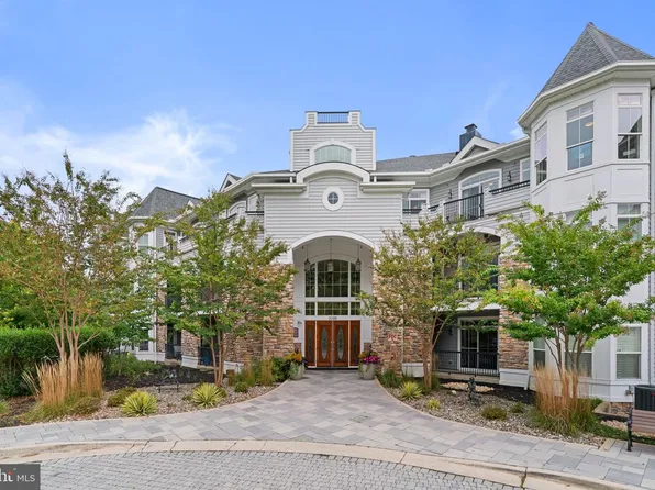 3100 Stone Cliff Dr Unit 301, Baltimore, MD 21209