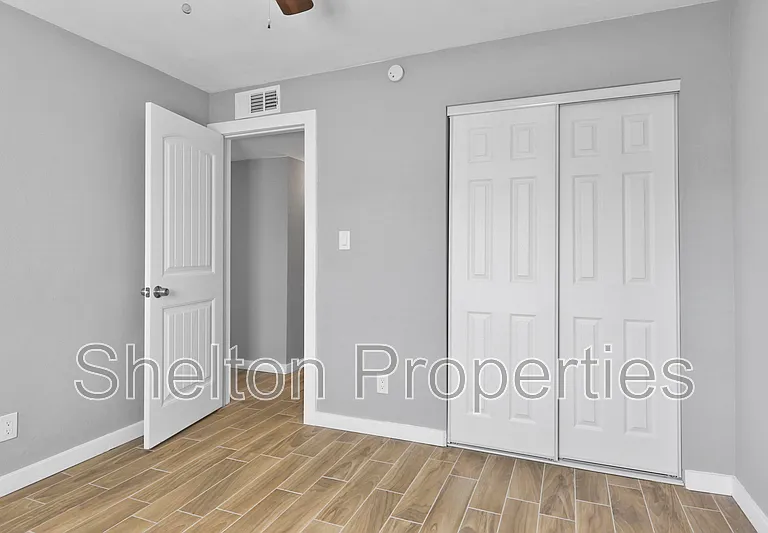 1747 E Virginia Ave #4 — Photo 13