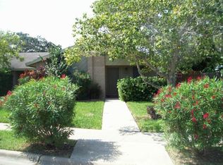 5037-5041 Meandering Ln, Corpus Christi, TX 78413