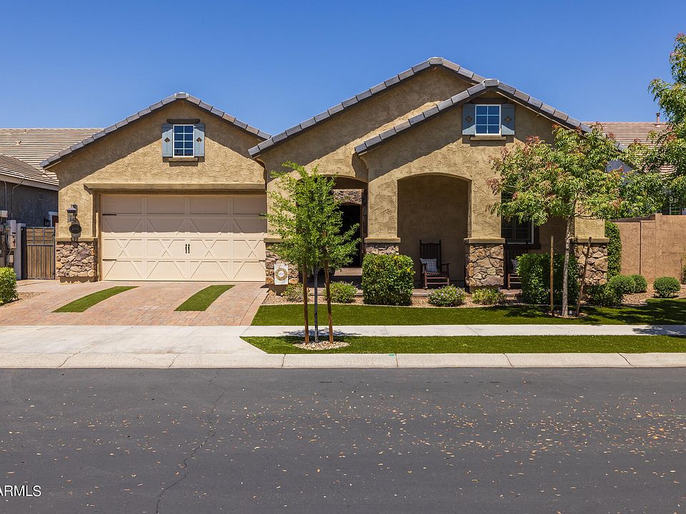 1st image of 10736 E MESETO Avenue