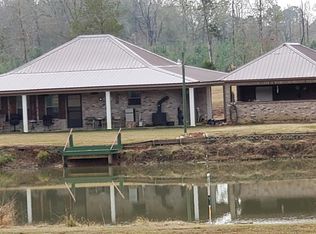 1018 Robb Street Ext E, Summit, MS 39666