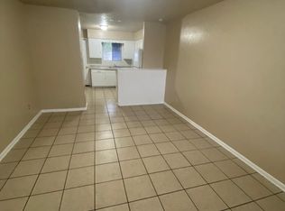 1101 Ann Dr #B, Ennis, TX 75119