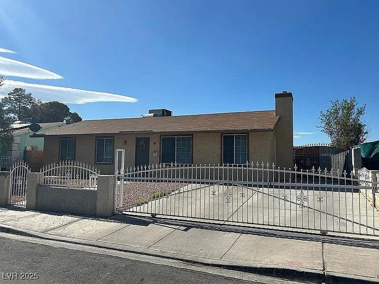 1st image of 4801 Sunny Brook Ave