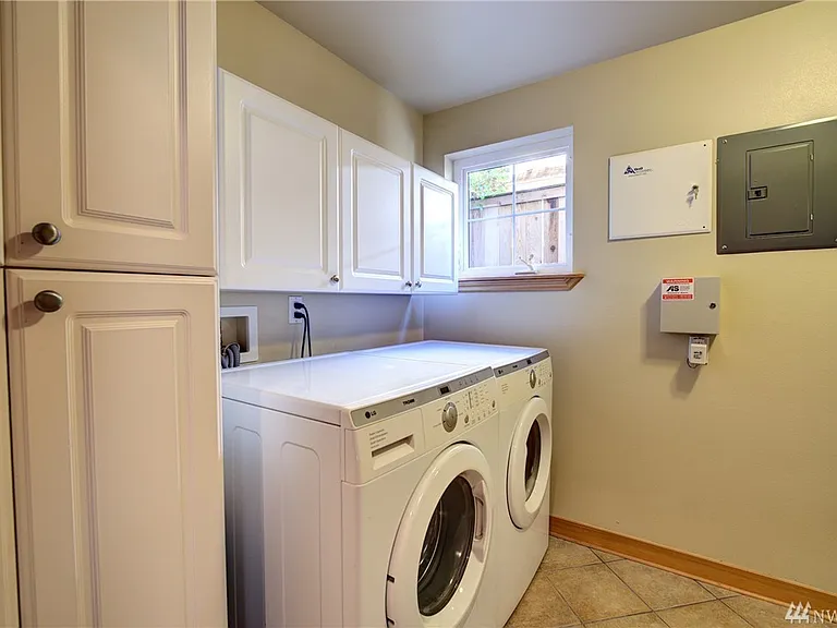 6531 35th Ave NE #B — Photo 16
