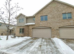 169 Carey Trl, Wood Dale, IL 60191
