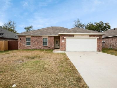 806 Pangburn St, Grand Prairie, TX, 75051