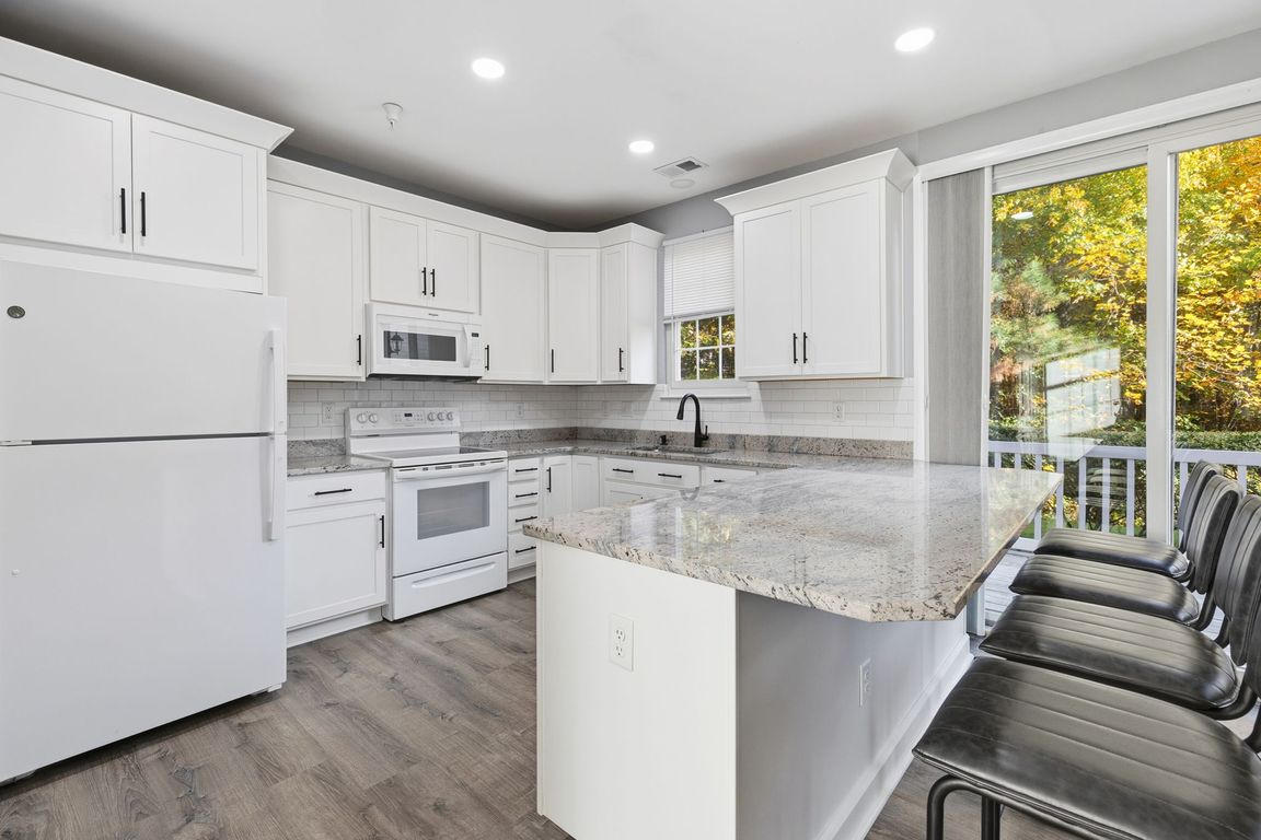 next background image