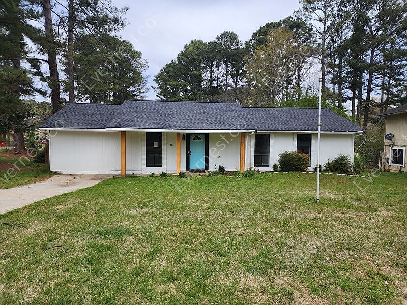 1st image of 113 Sterling Ridge Dr
